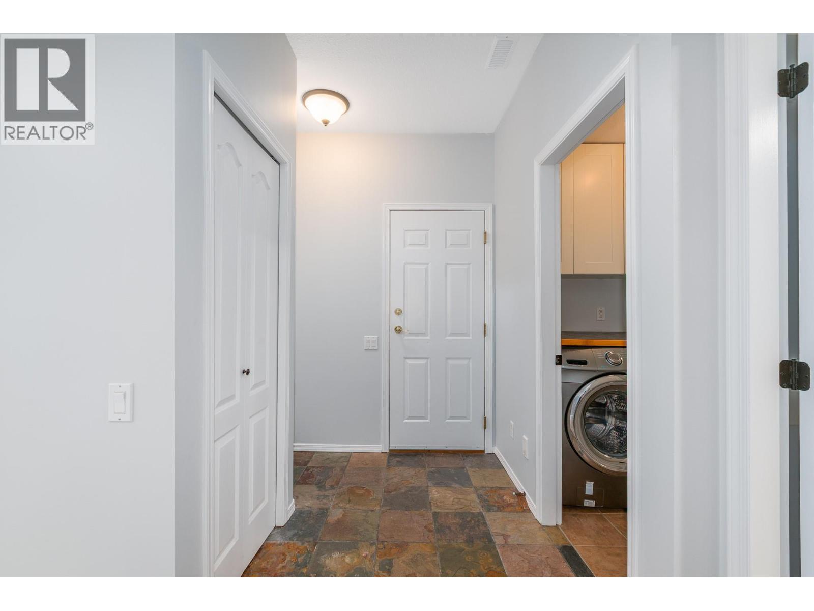 2425 Mount Baldy Drive Unit# 19