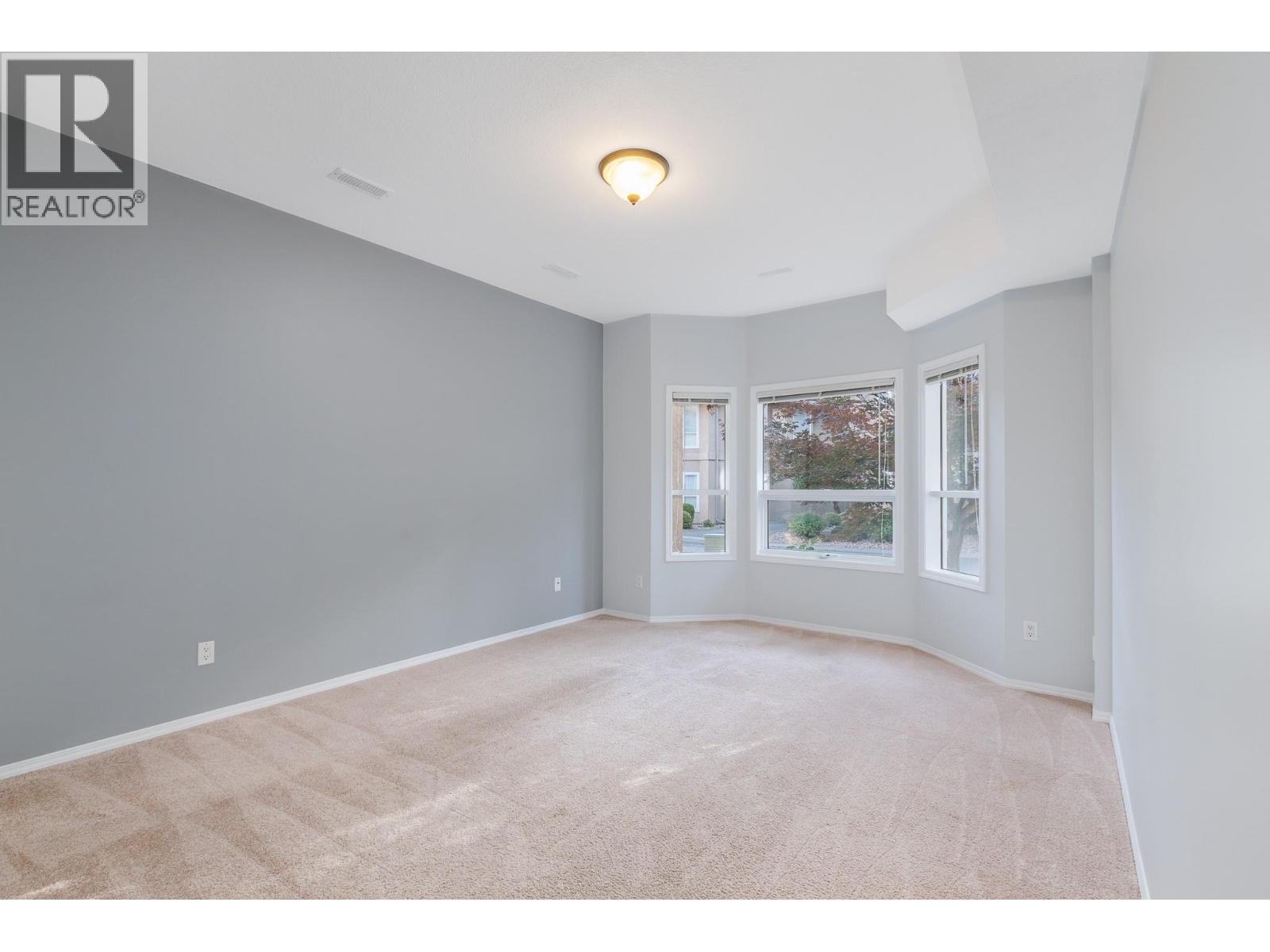 2425 Mount Baldy Drive Unit# 19