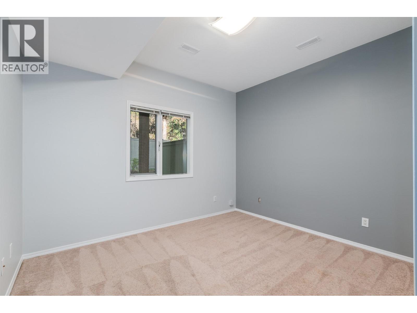 2425 Mount Baldy Drive Unit# 19