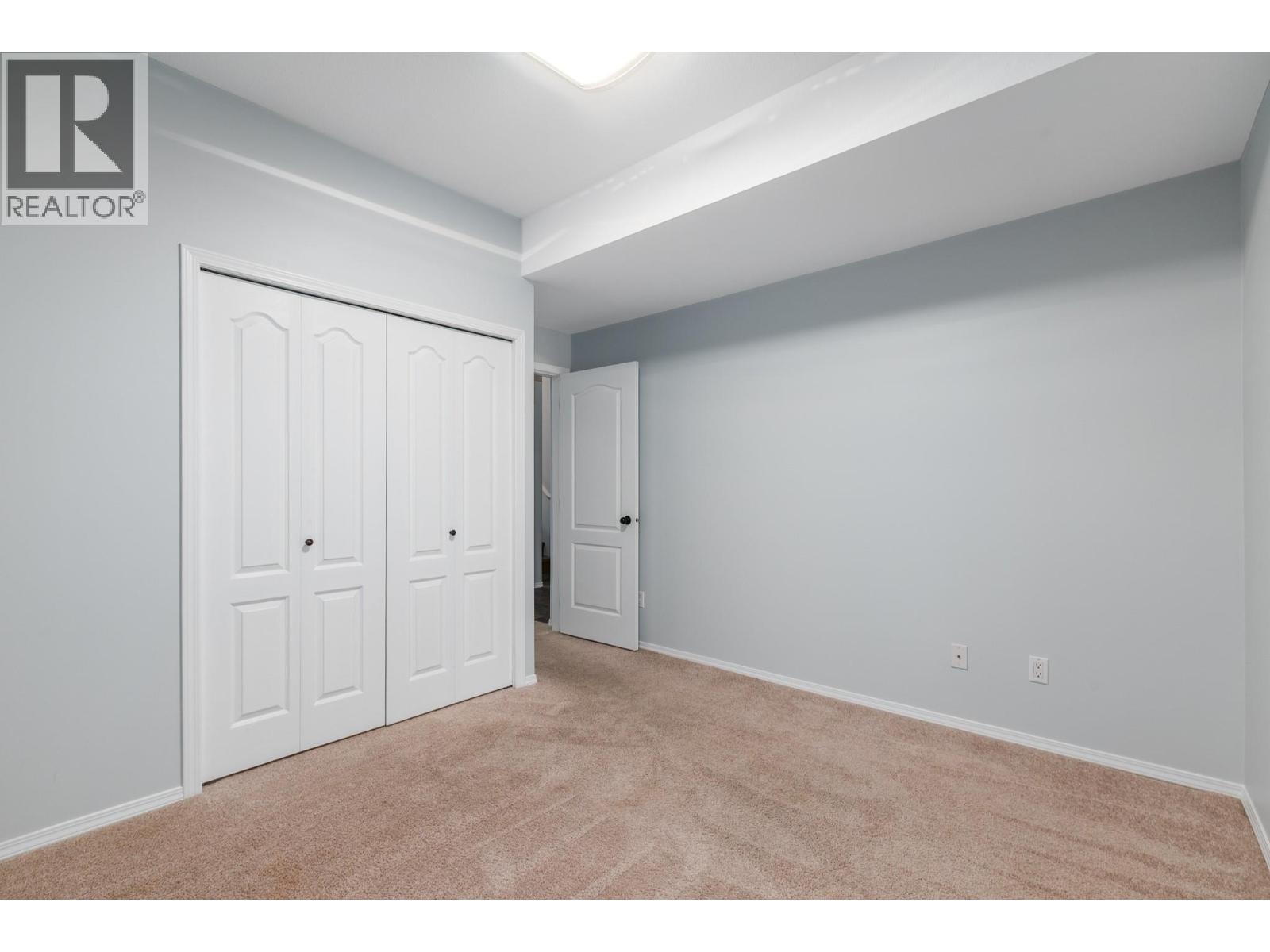 2425 Mount Baldy Drive Unit# 19