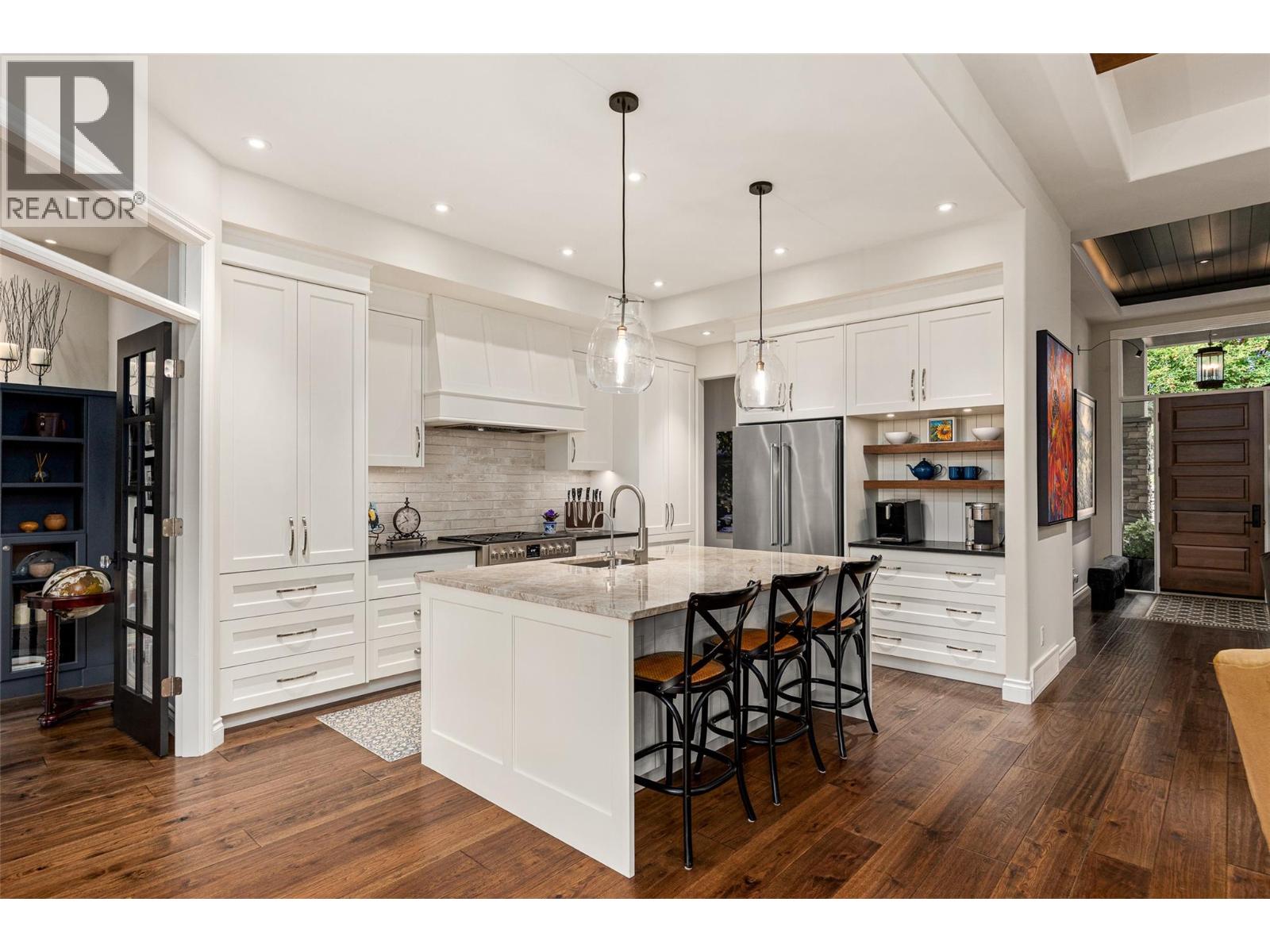 3887 Gallaghers Parkway