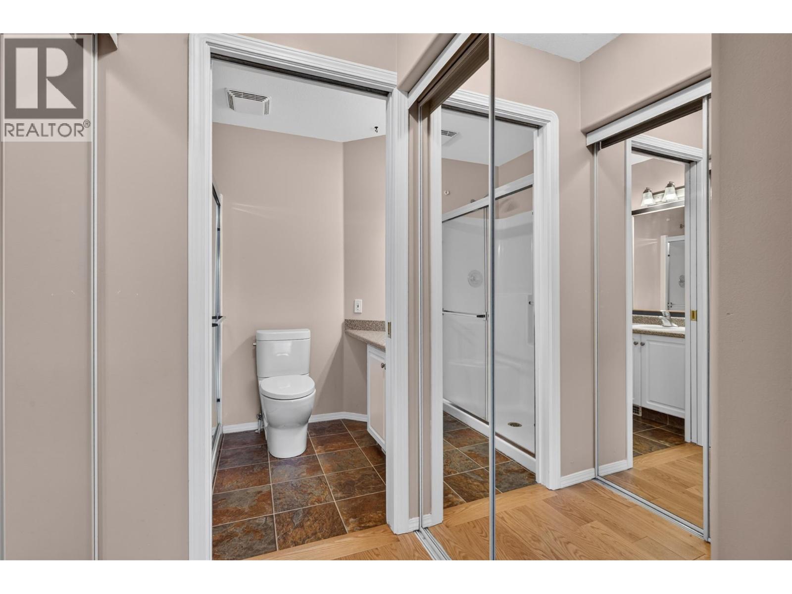535 Glenmeadows Road Unit# 16