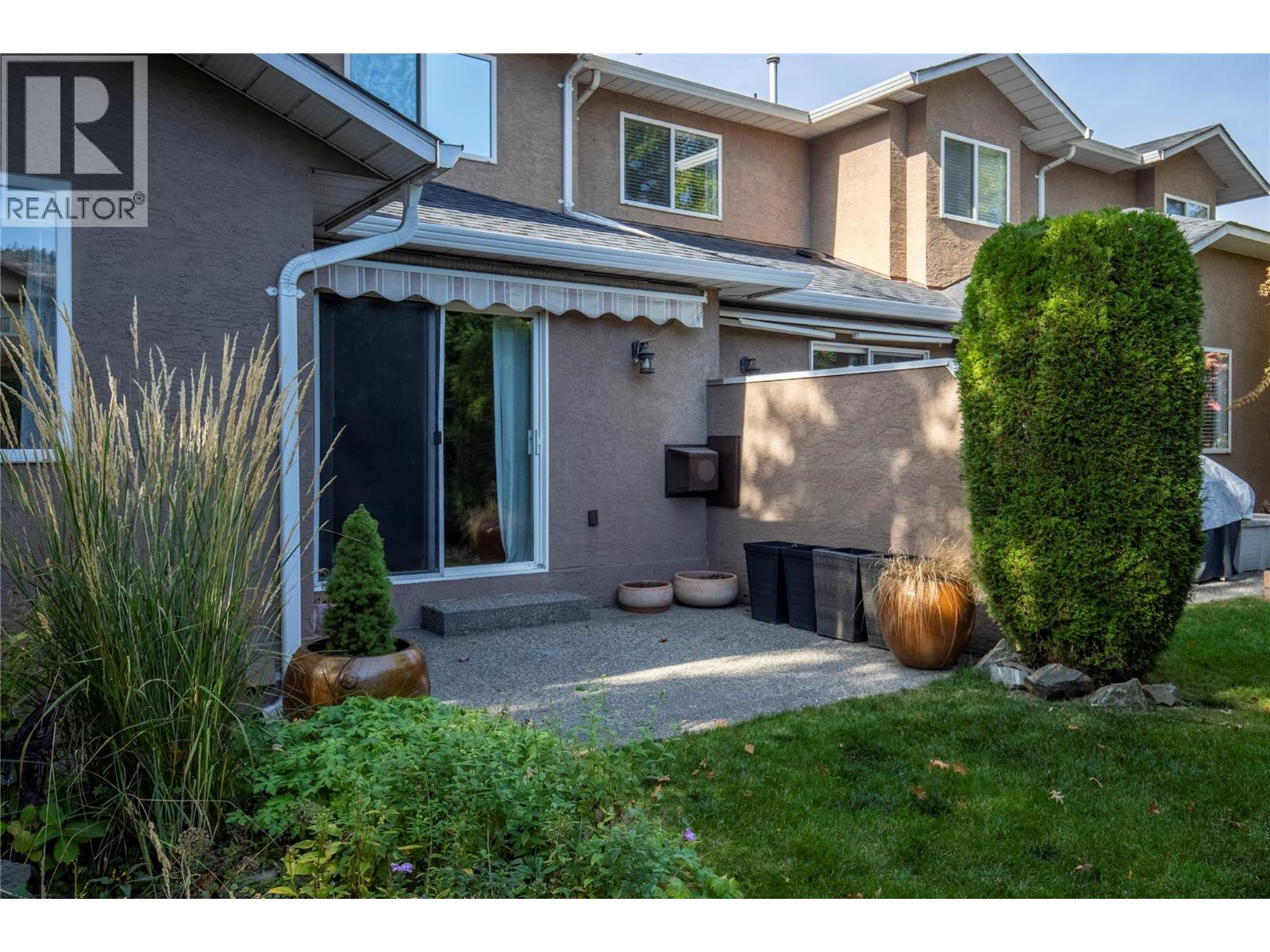 535 Glenmeadows Road Unit# 16
