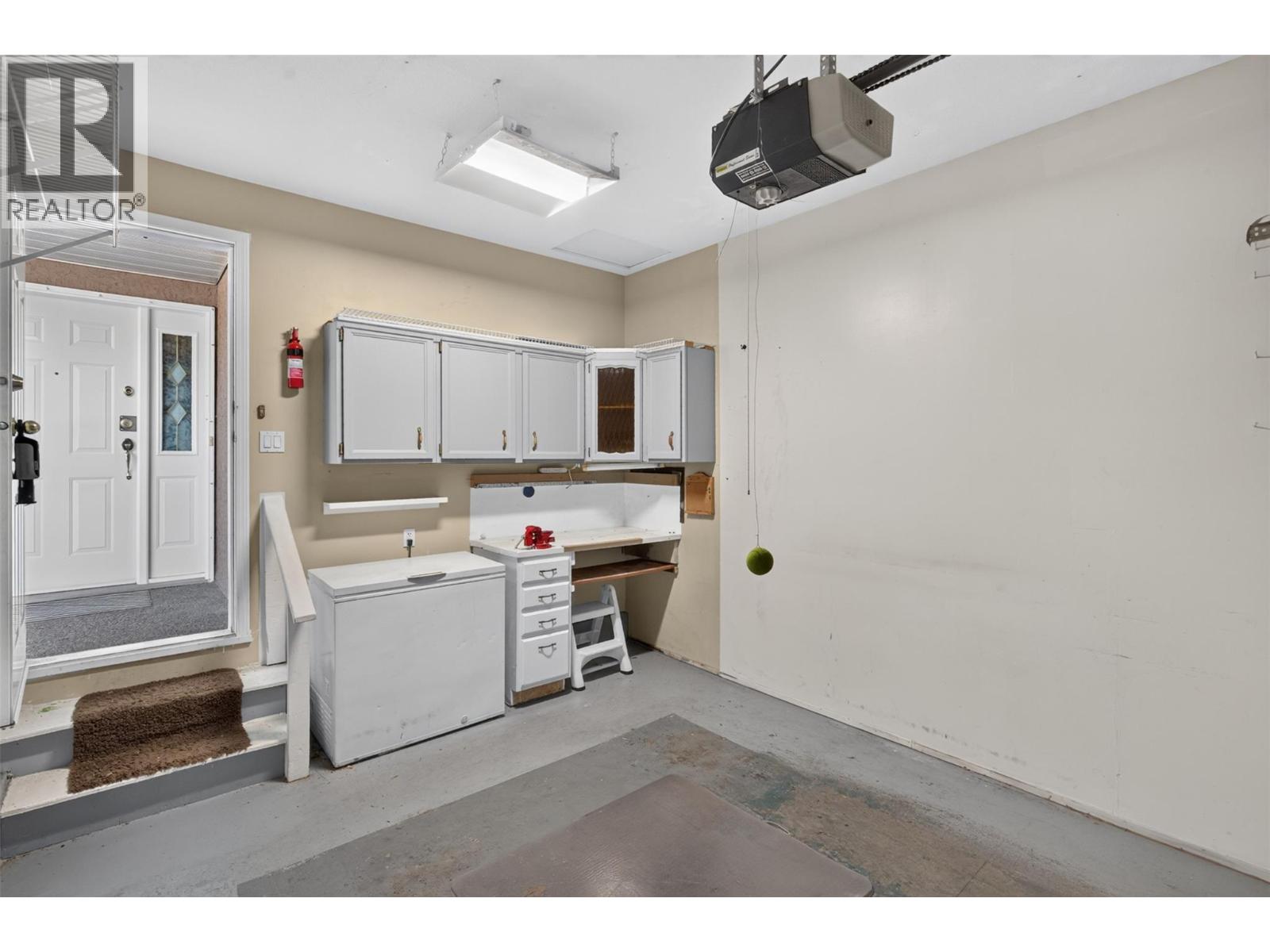 535 Glenmeadows Road Unit# 16