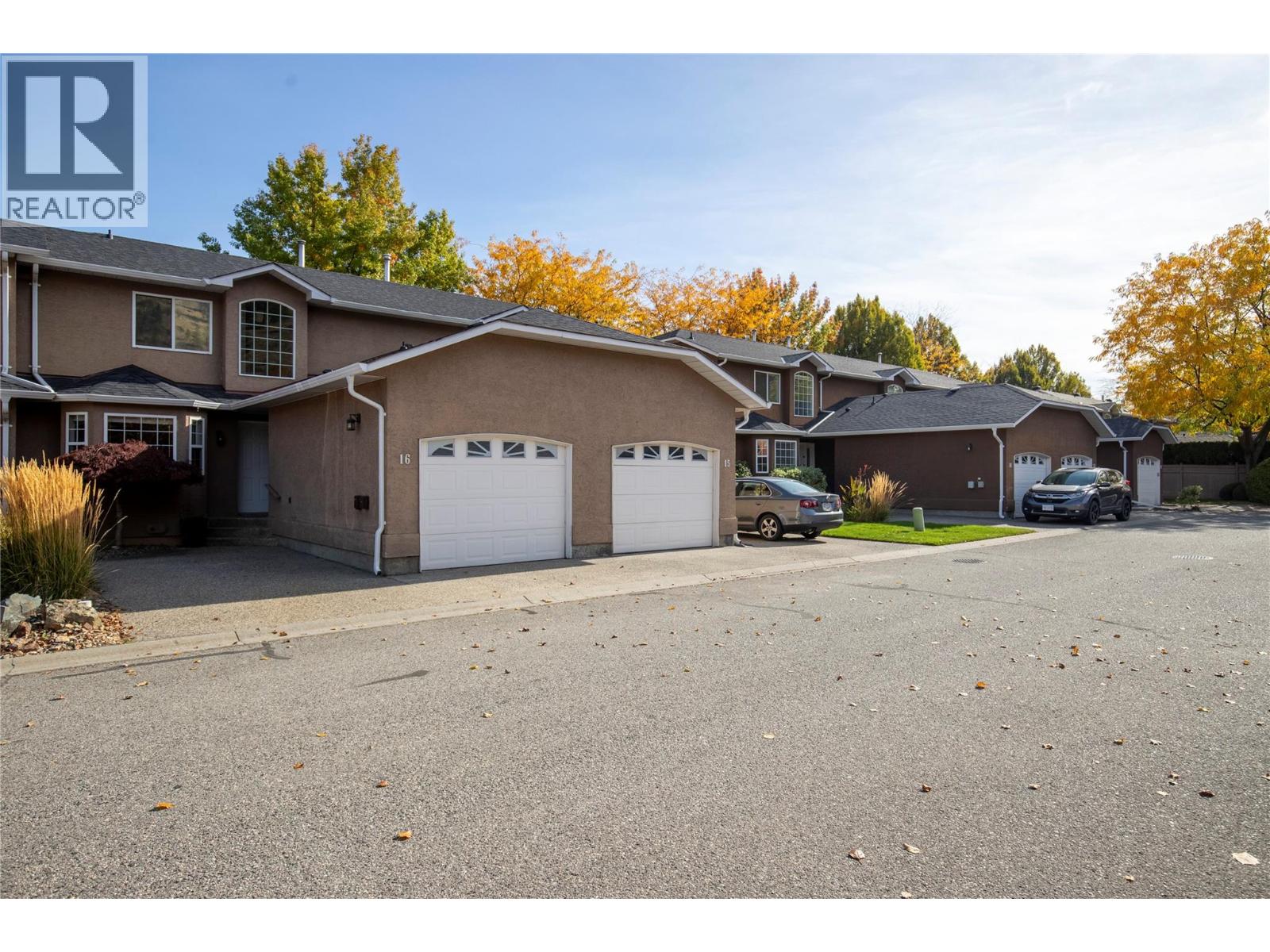 535 Glenmeadows Road Unit# 16