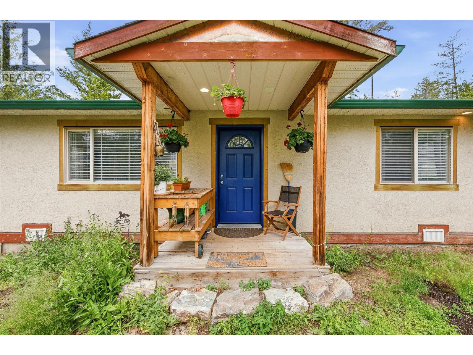 1957 Huckleberry Road