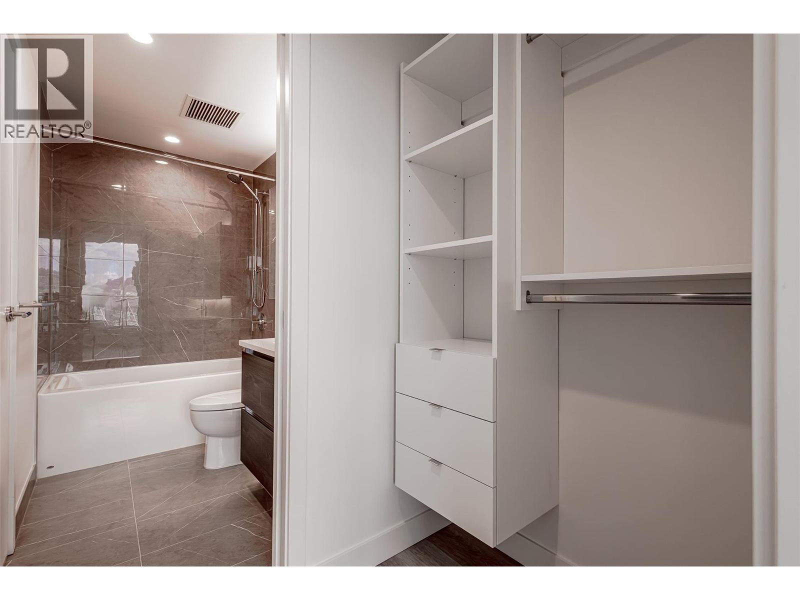 238 Leon Avenue Unit# 1401