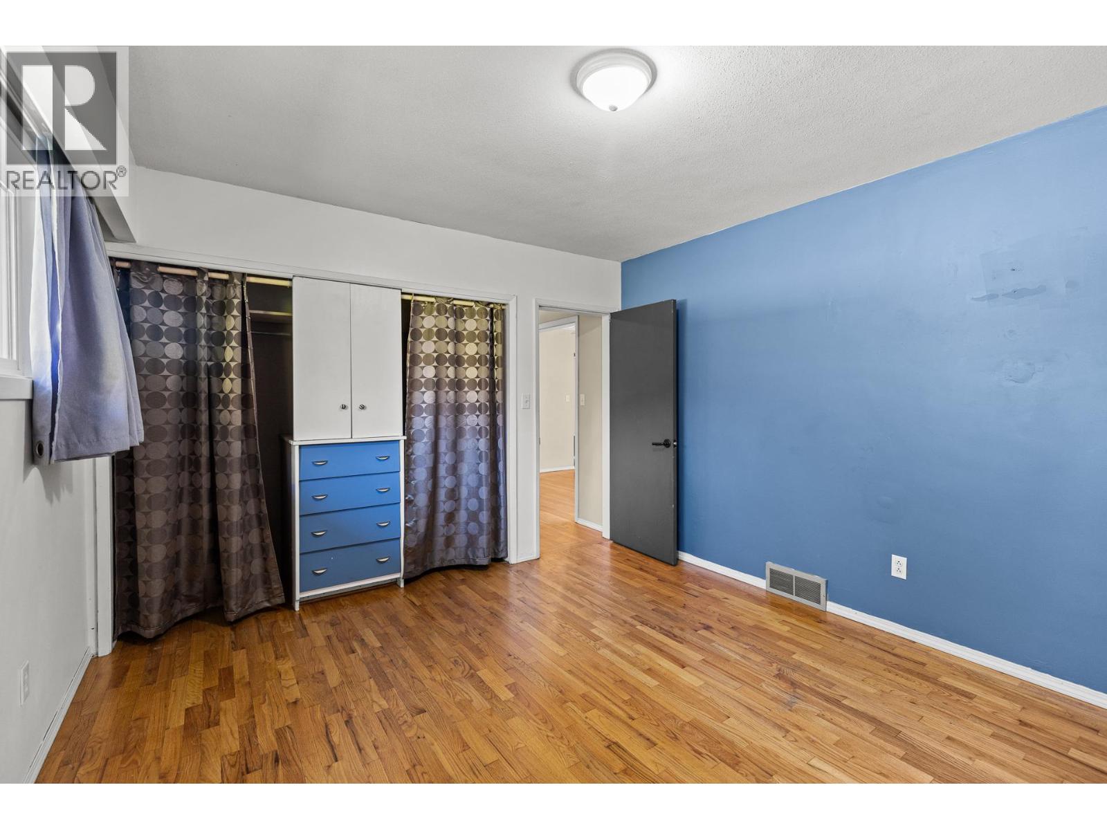 1210 Centennial Crescent