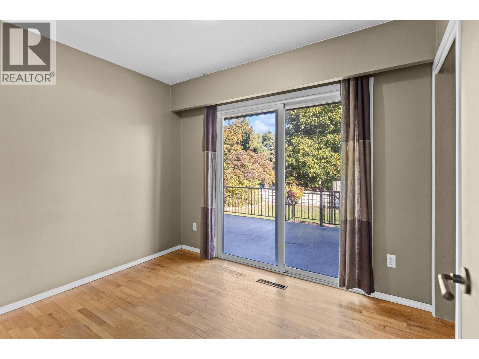 1210 Centennial Crescent