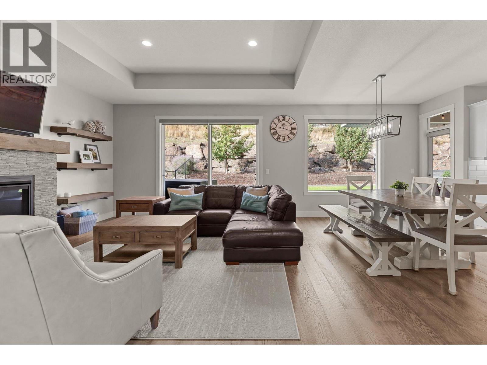 118 Split Pine Court