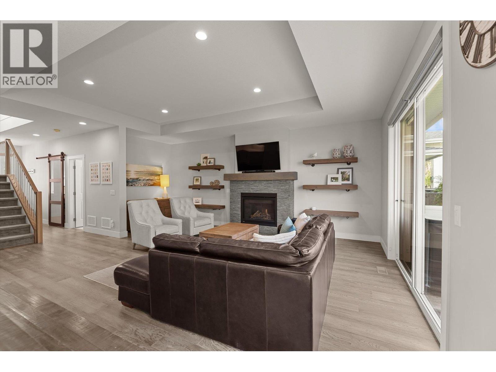118 Split Pine Court