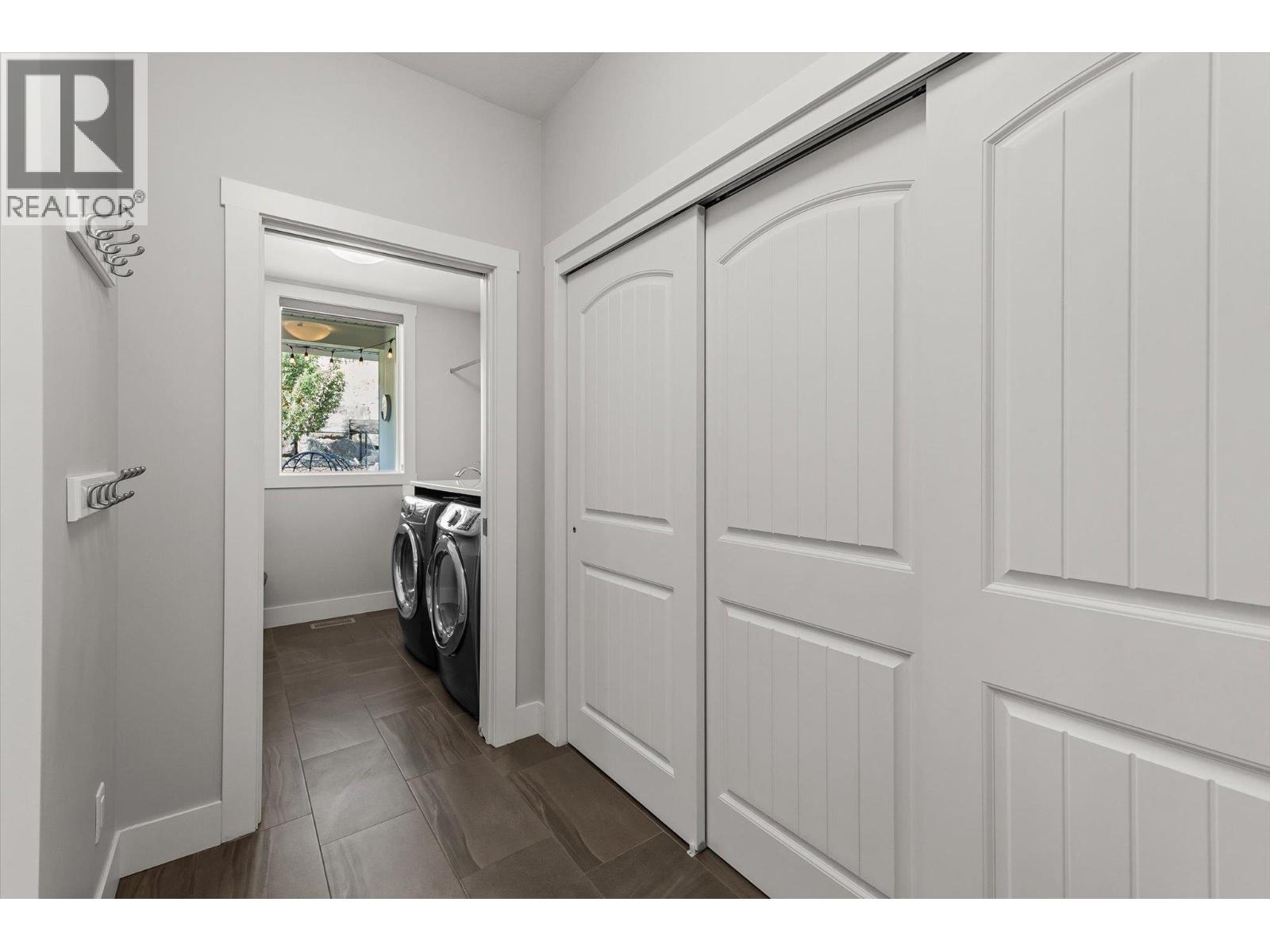 118 Split Pine Court