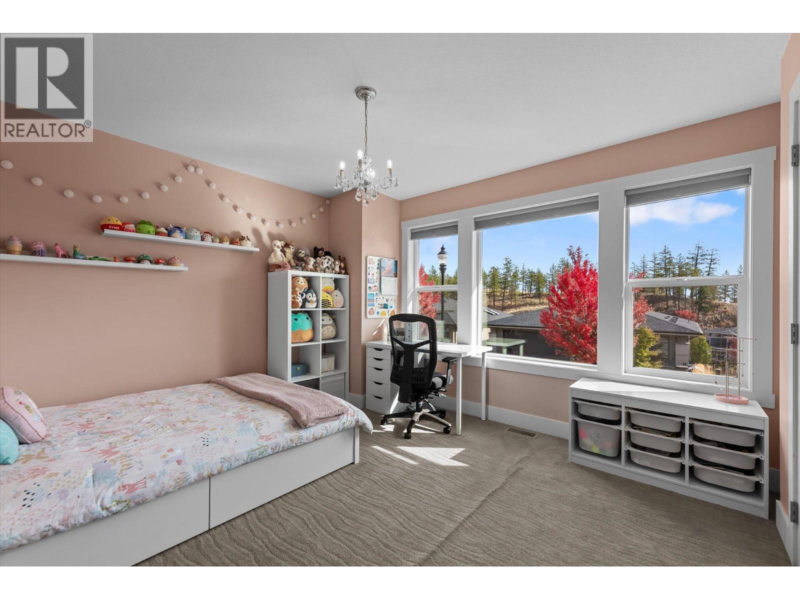 118 Split Pine Court