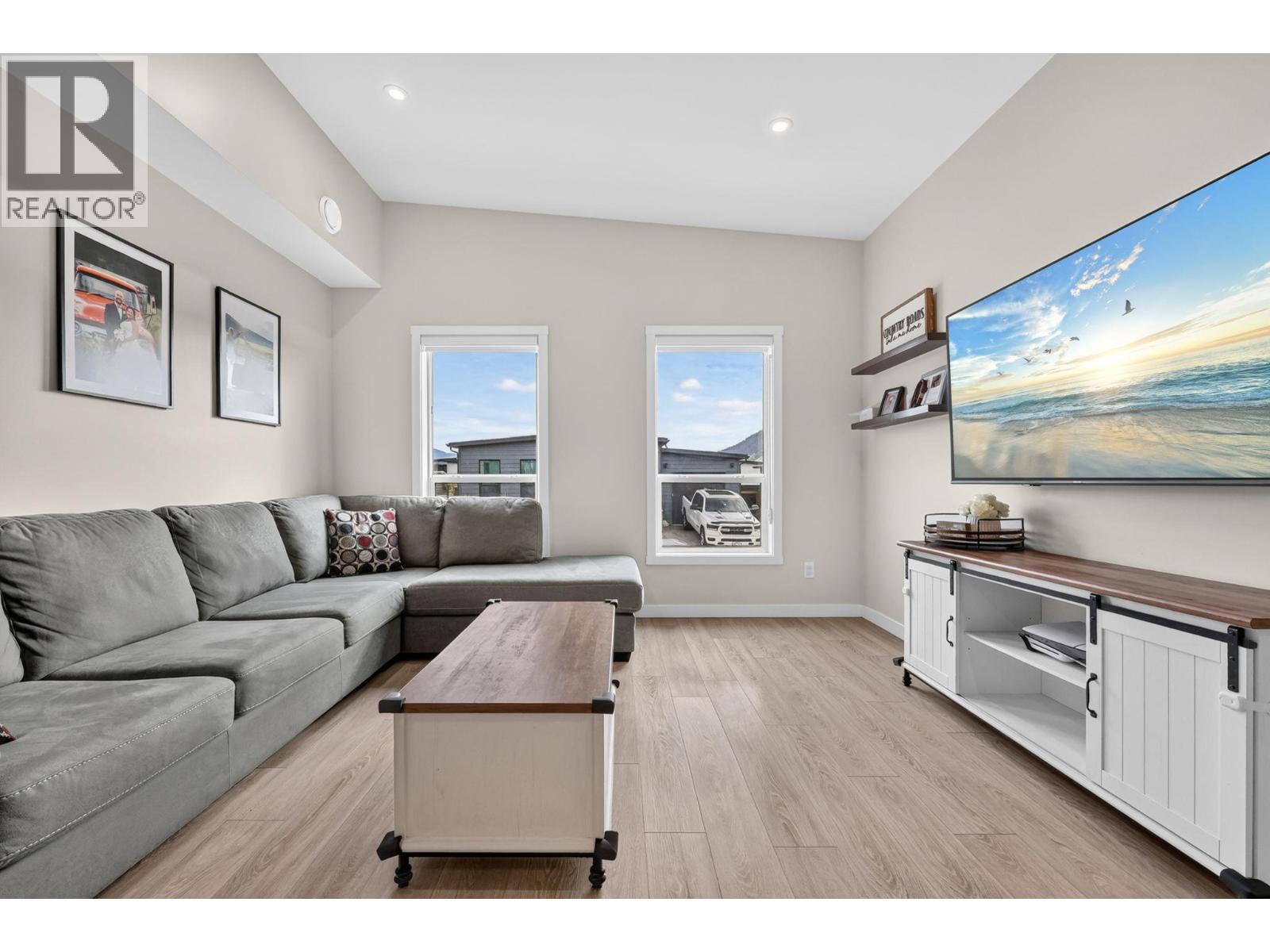 8900 Jim Bailey Road Unit# 9