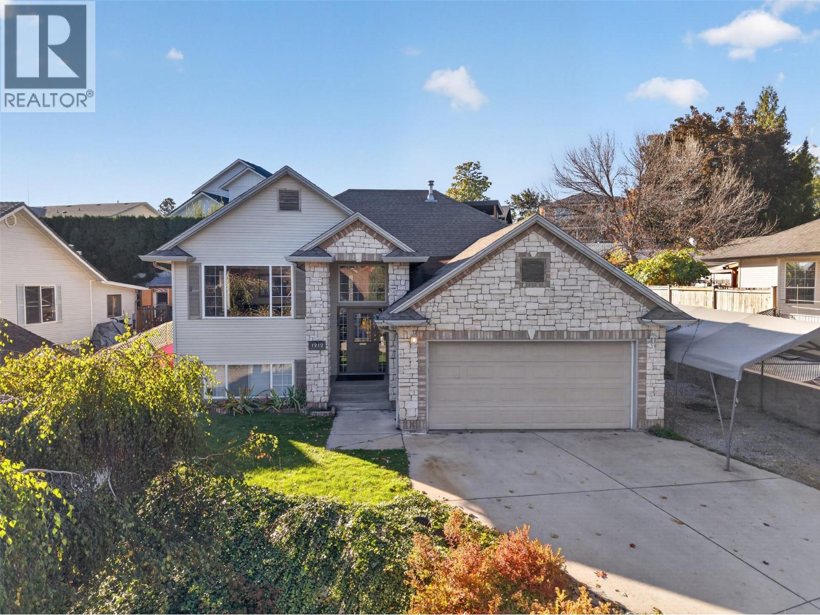 1212 Cerise Drive