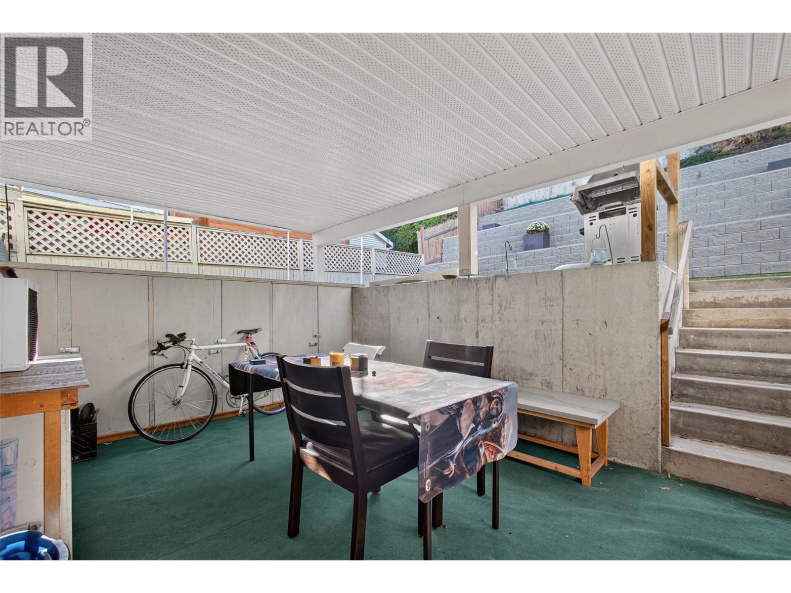 1212 Cerise Drive