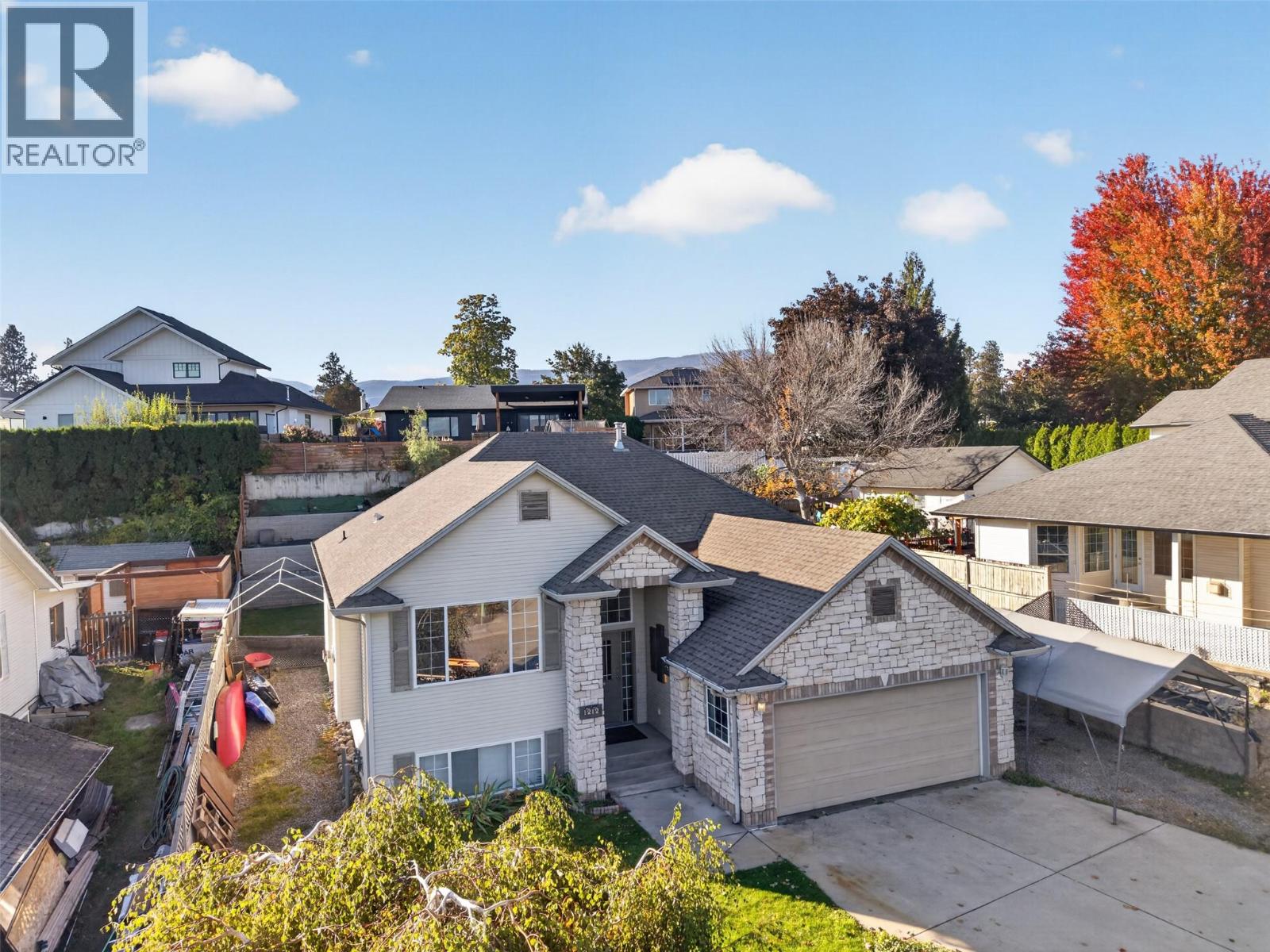 1212 Cerise Drive