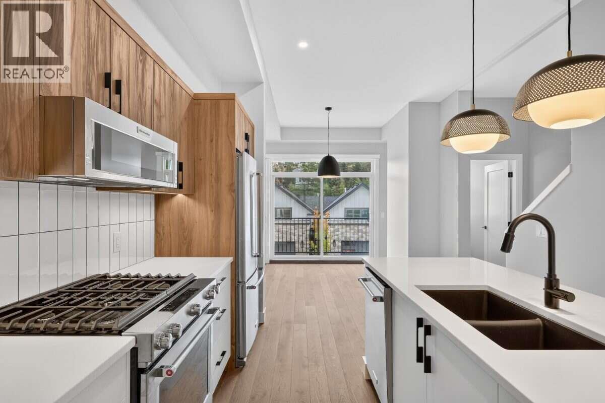 1550 Union Road Unit# 8