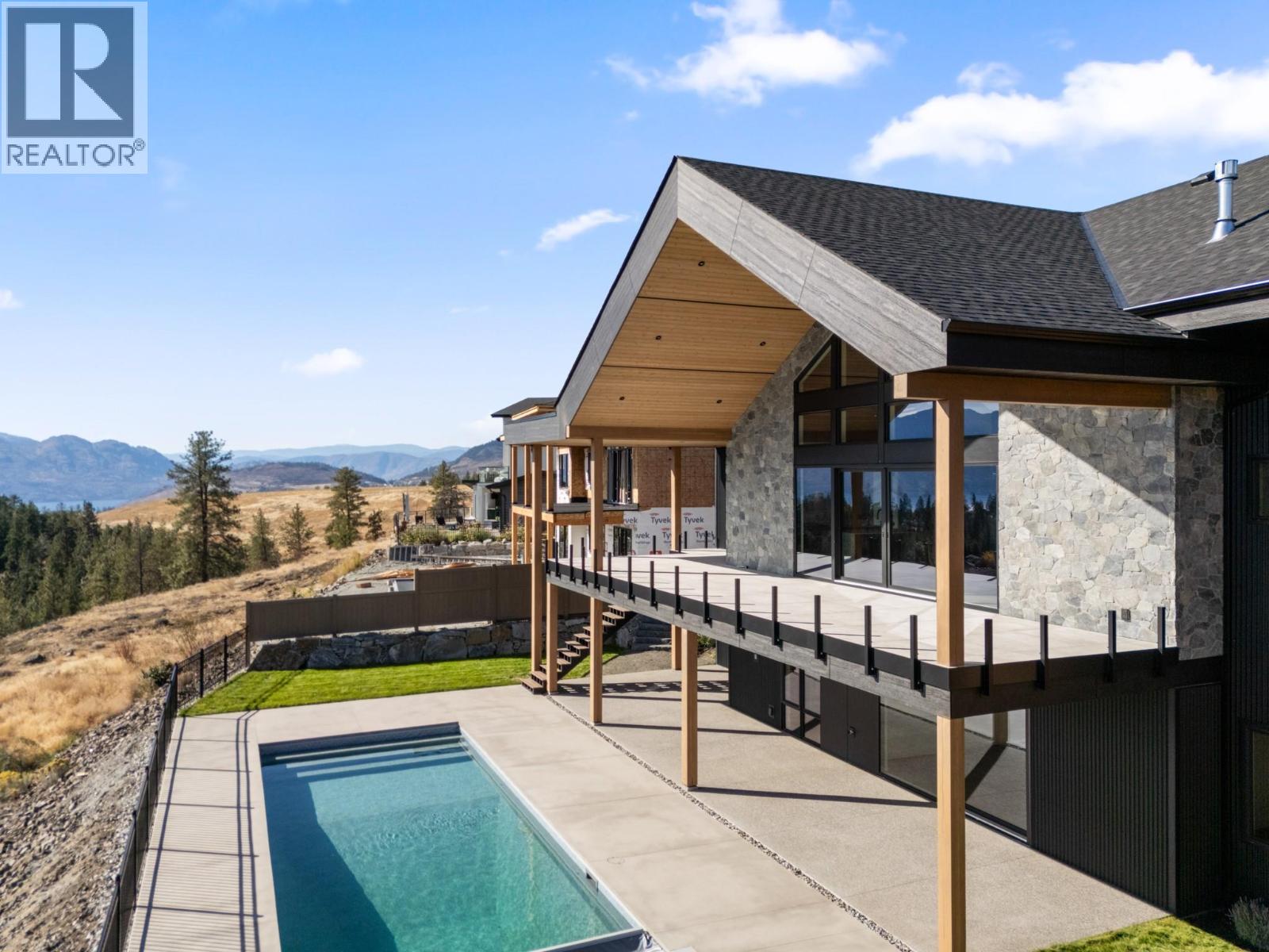 2495 Pinnacle Ridge Drive