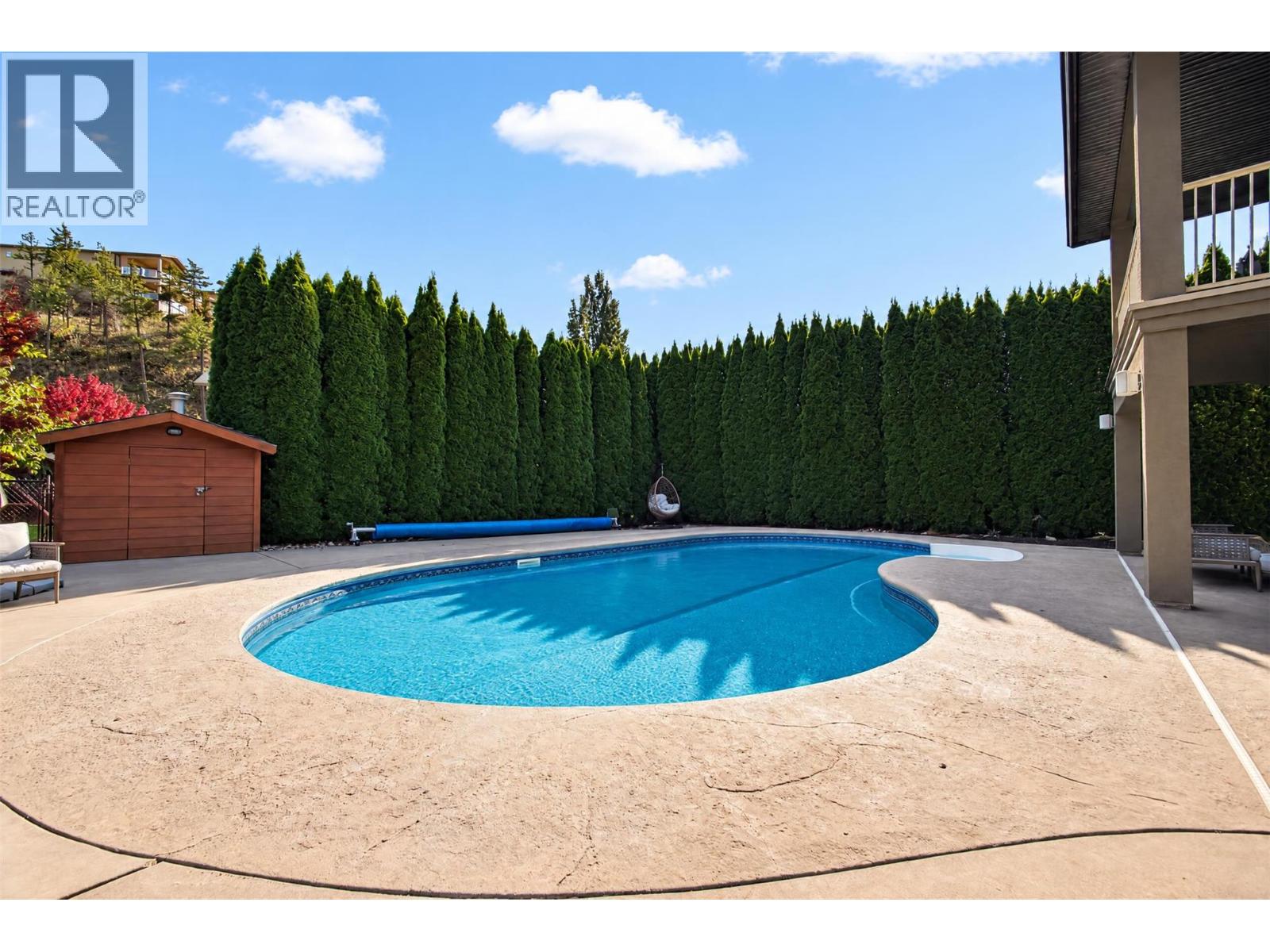 2512 Selkirk Drive