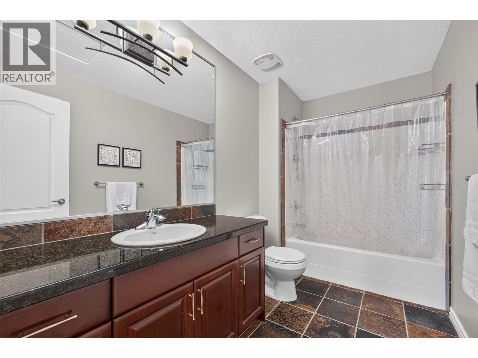 2512 Selkirk Drive
