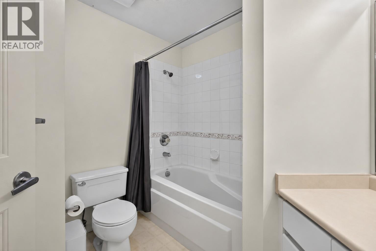 2350 Stillingfleet Road Unit# 205