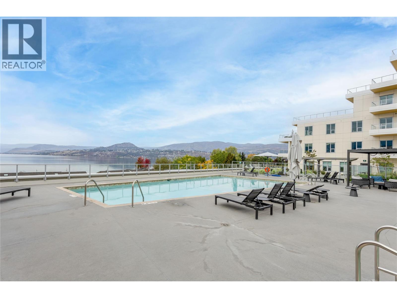 3300 Lakeshore Road Unit# 410