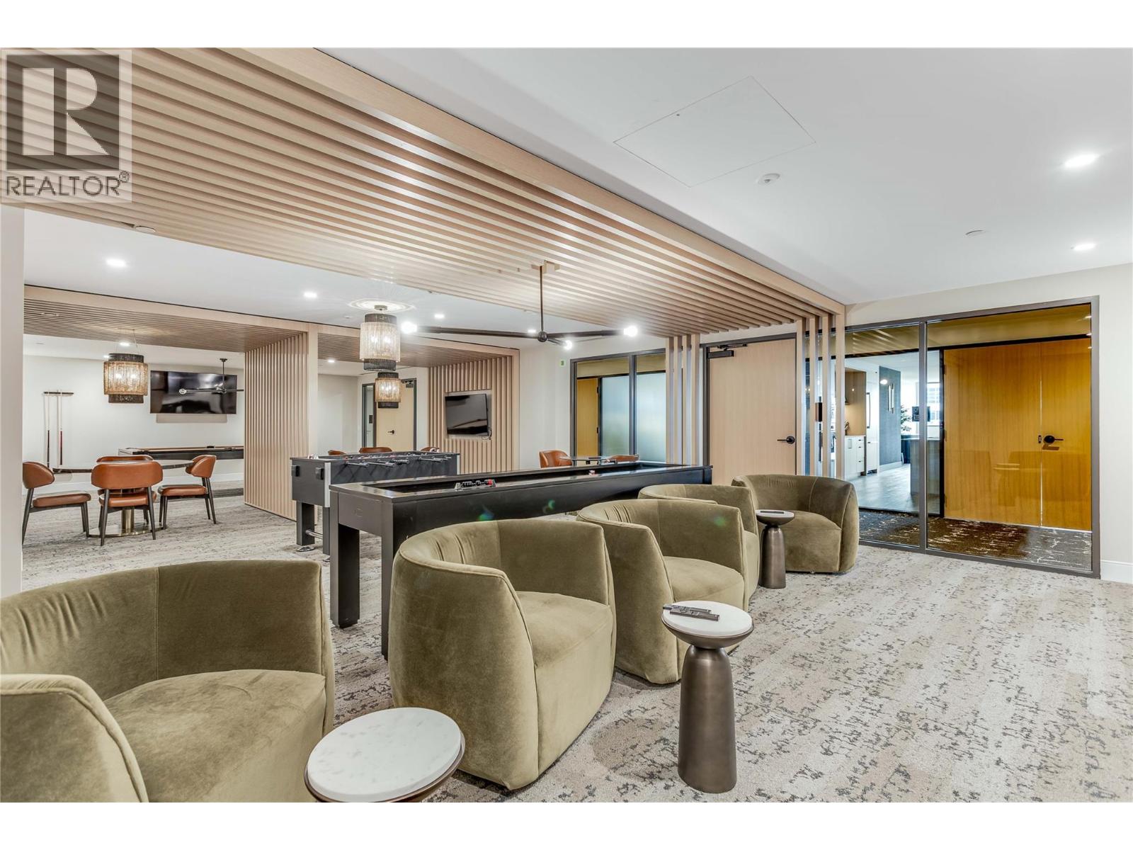 3300 Lakeshore Road Unit# 615