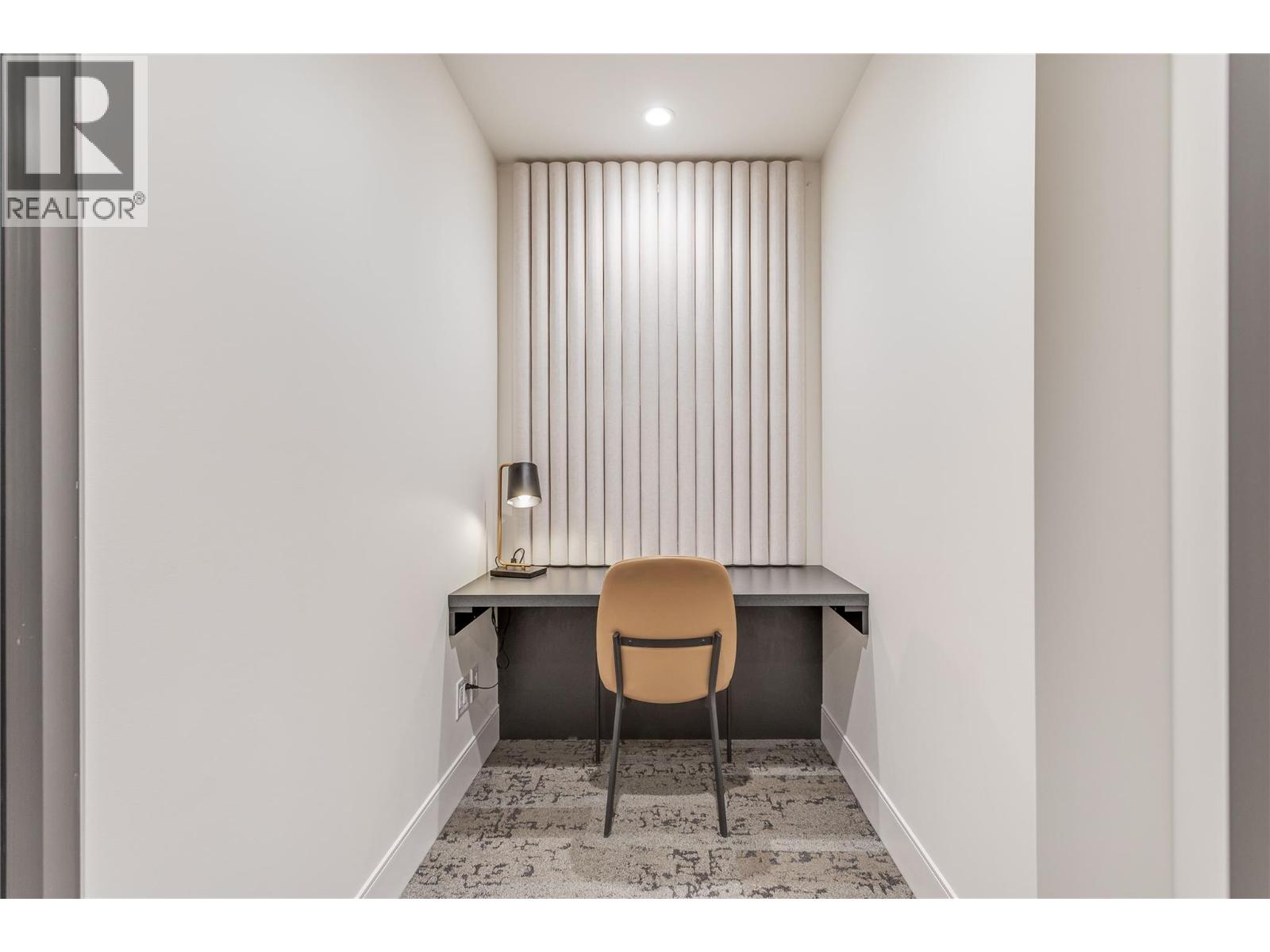 3300 Lakeshore Road Unit# 615