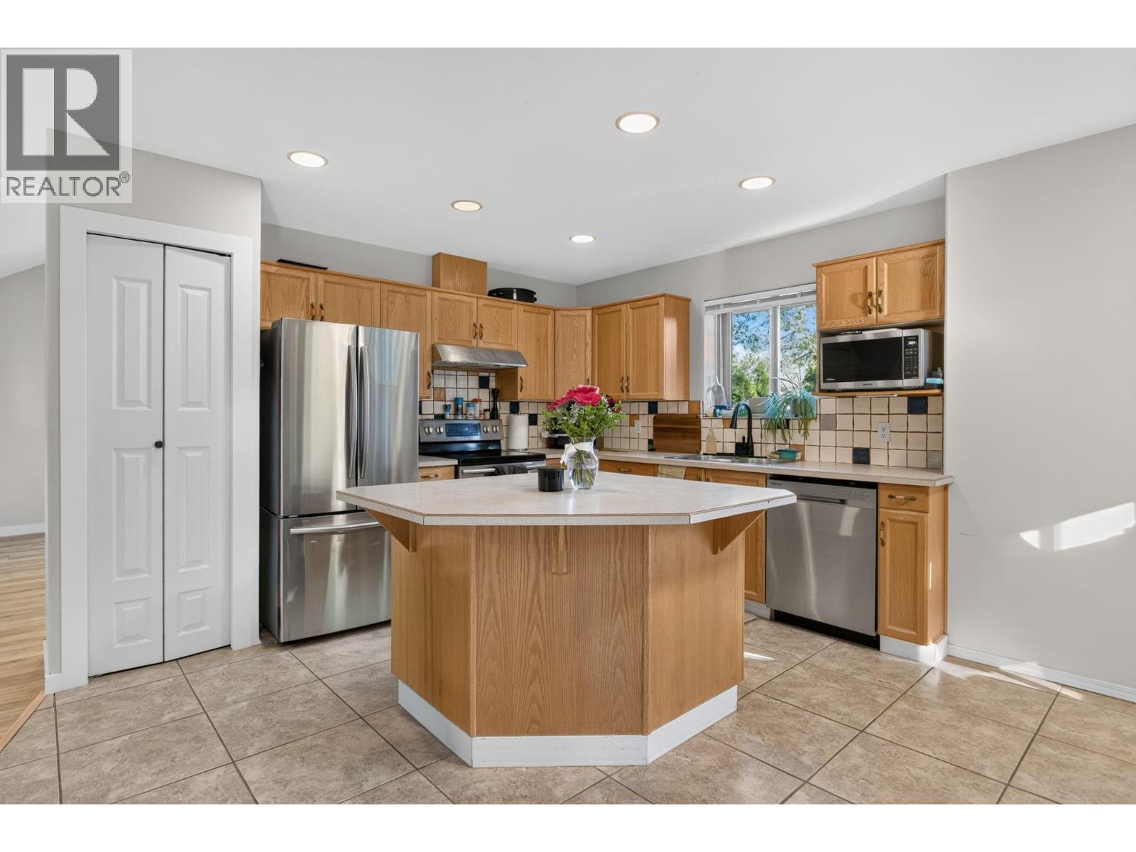 1759 Spruceglen Drive