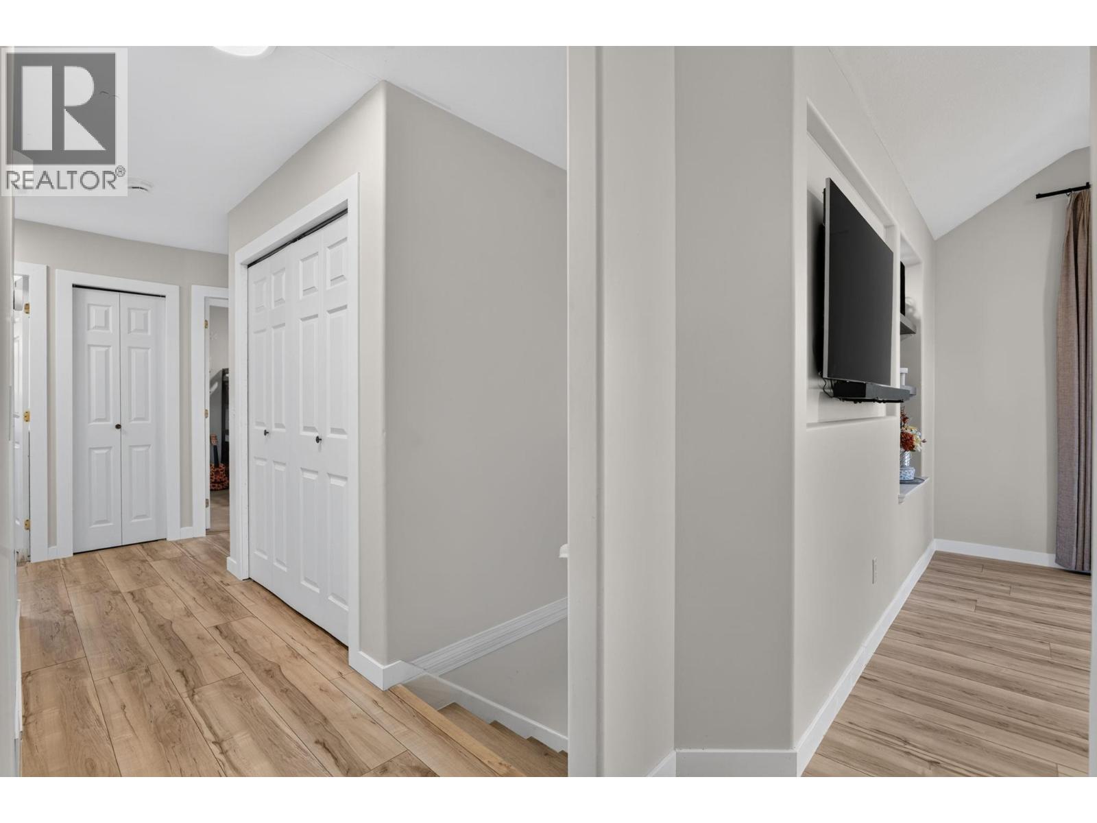 1759 Spruceglen Drive