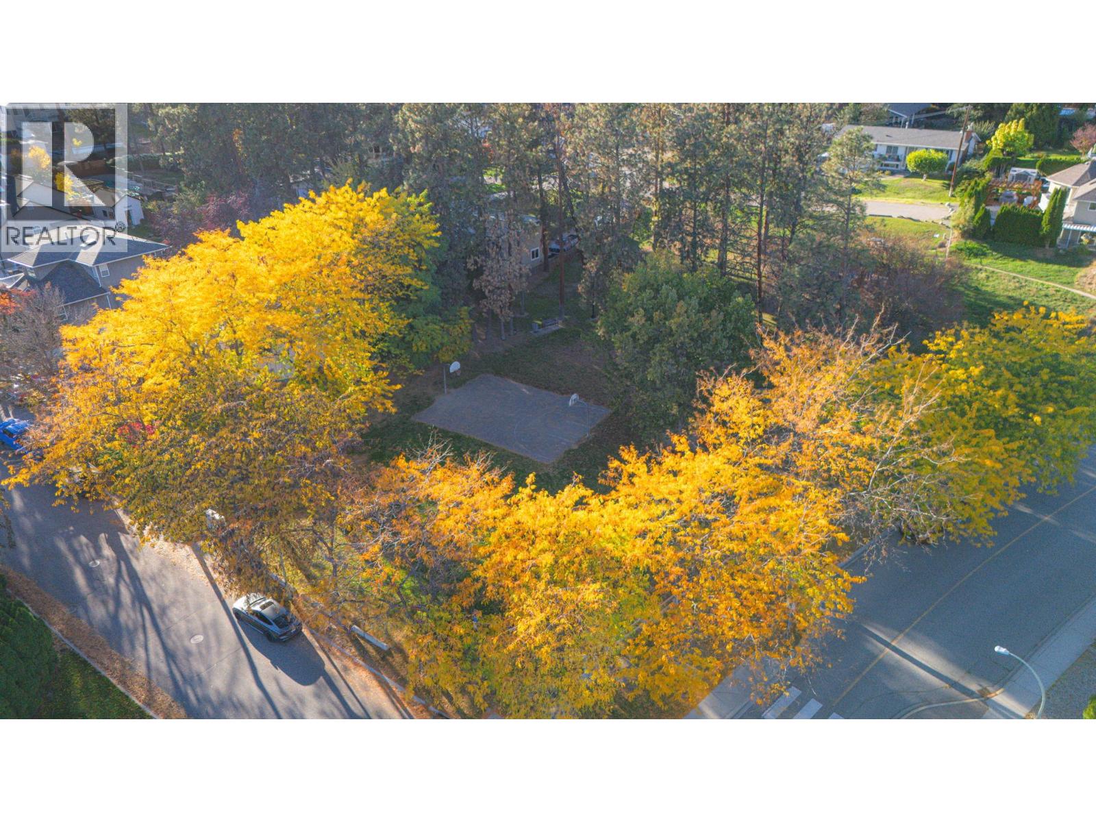 1759 Spruceglen Drive