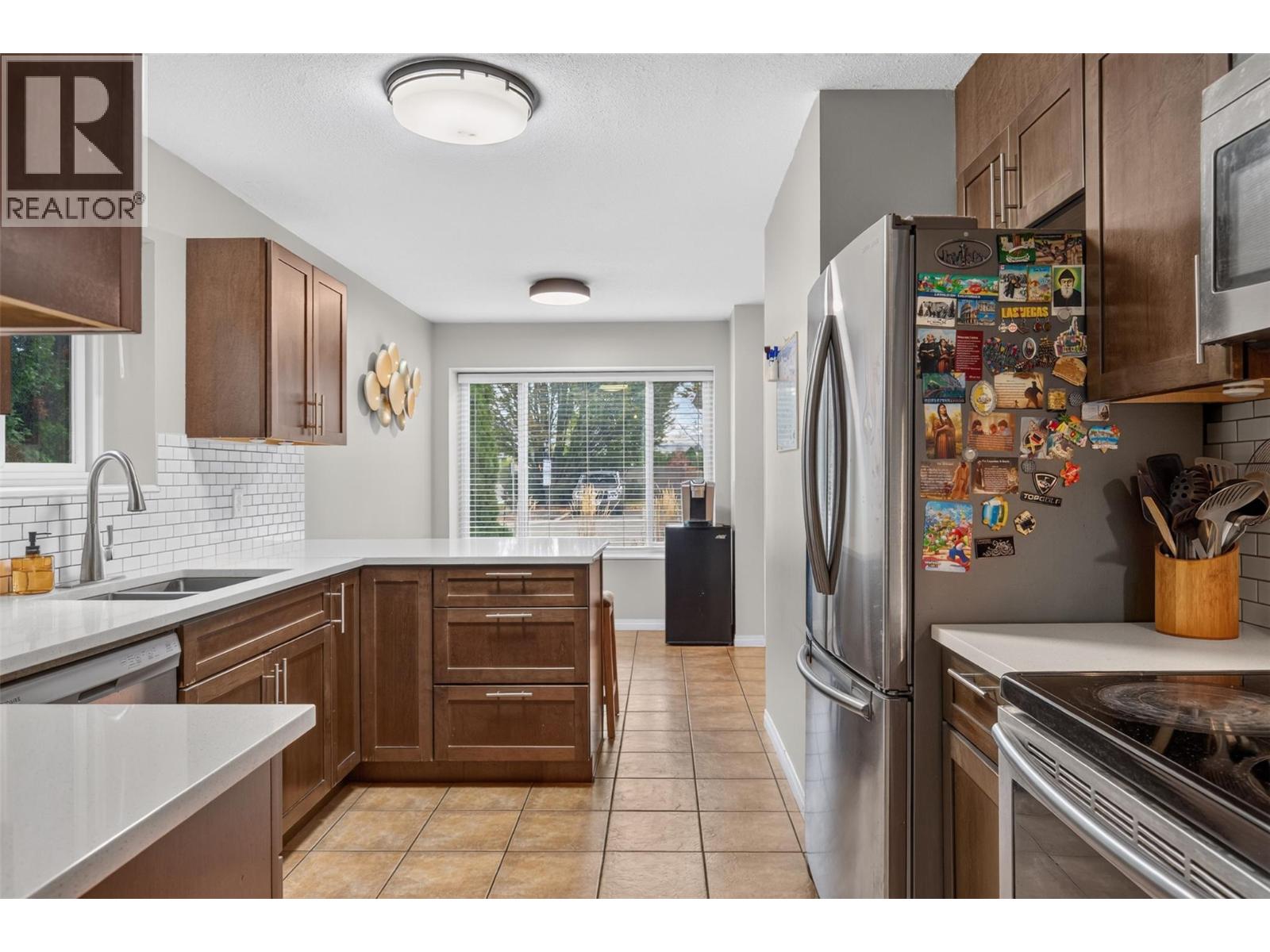 1853 Edgehill Avenue Unit# 10