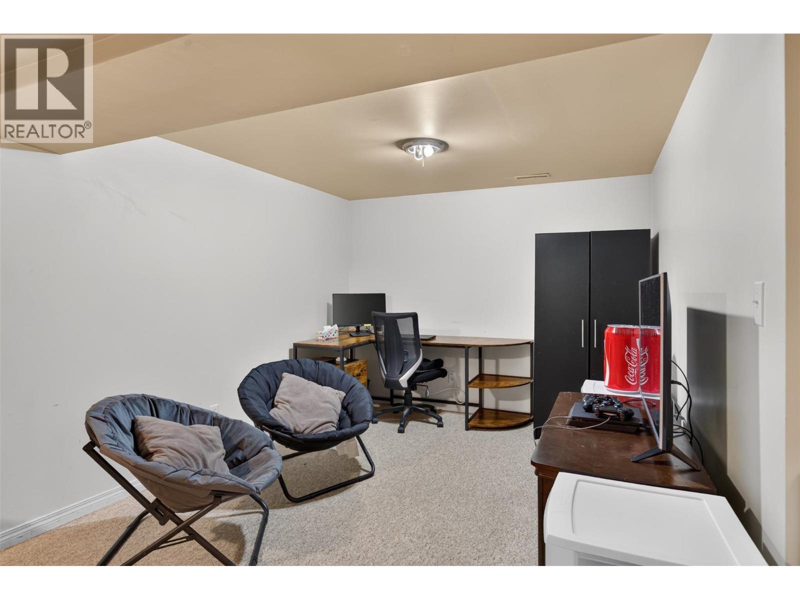 1853 Edgehill Avenue Unit# 10