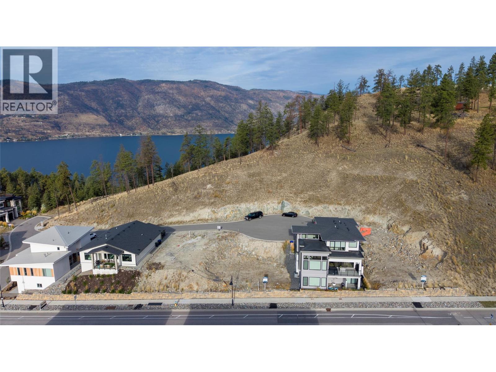3454 Hilltown Close
