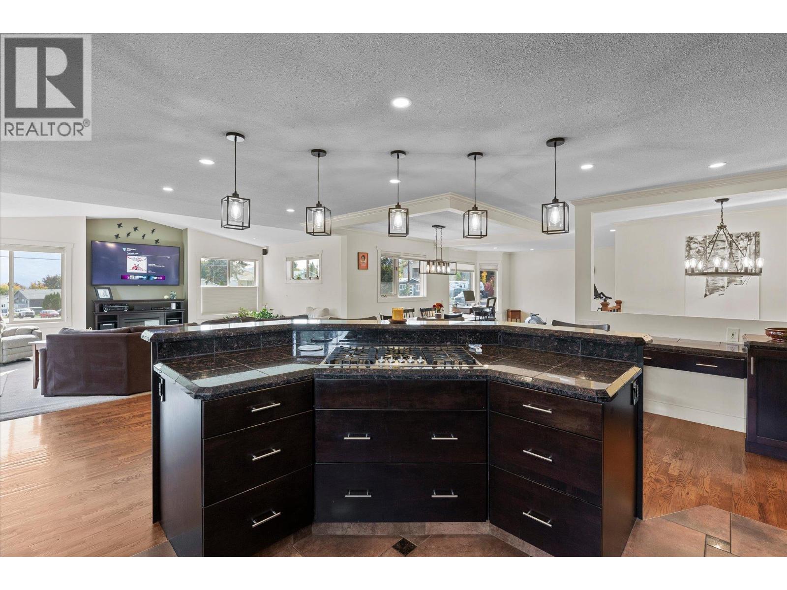 2430 Chieftain Road