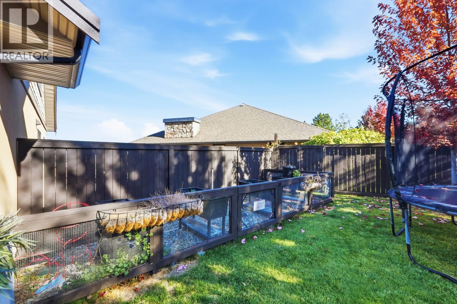 5047 Seon Crescent