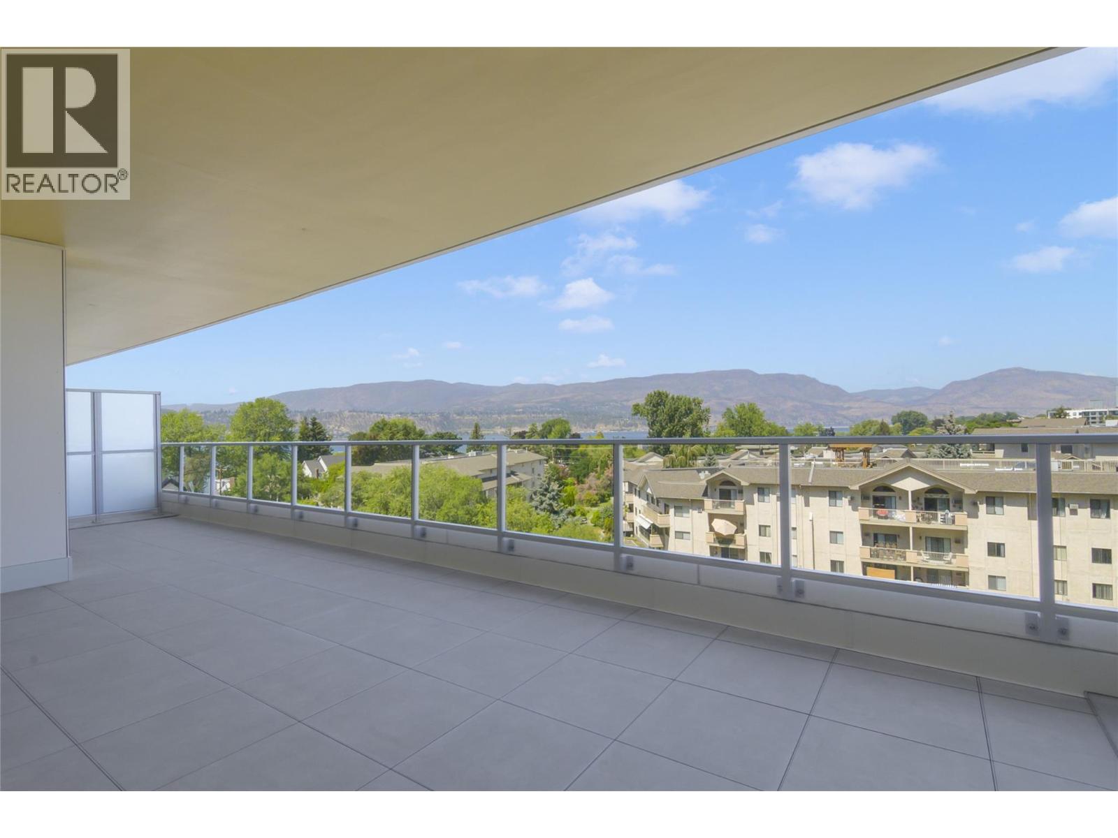 3300 Lakeshore Road Unit# 514