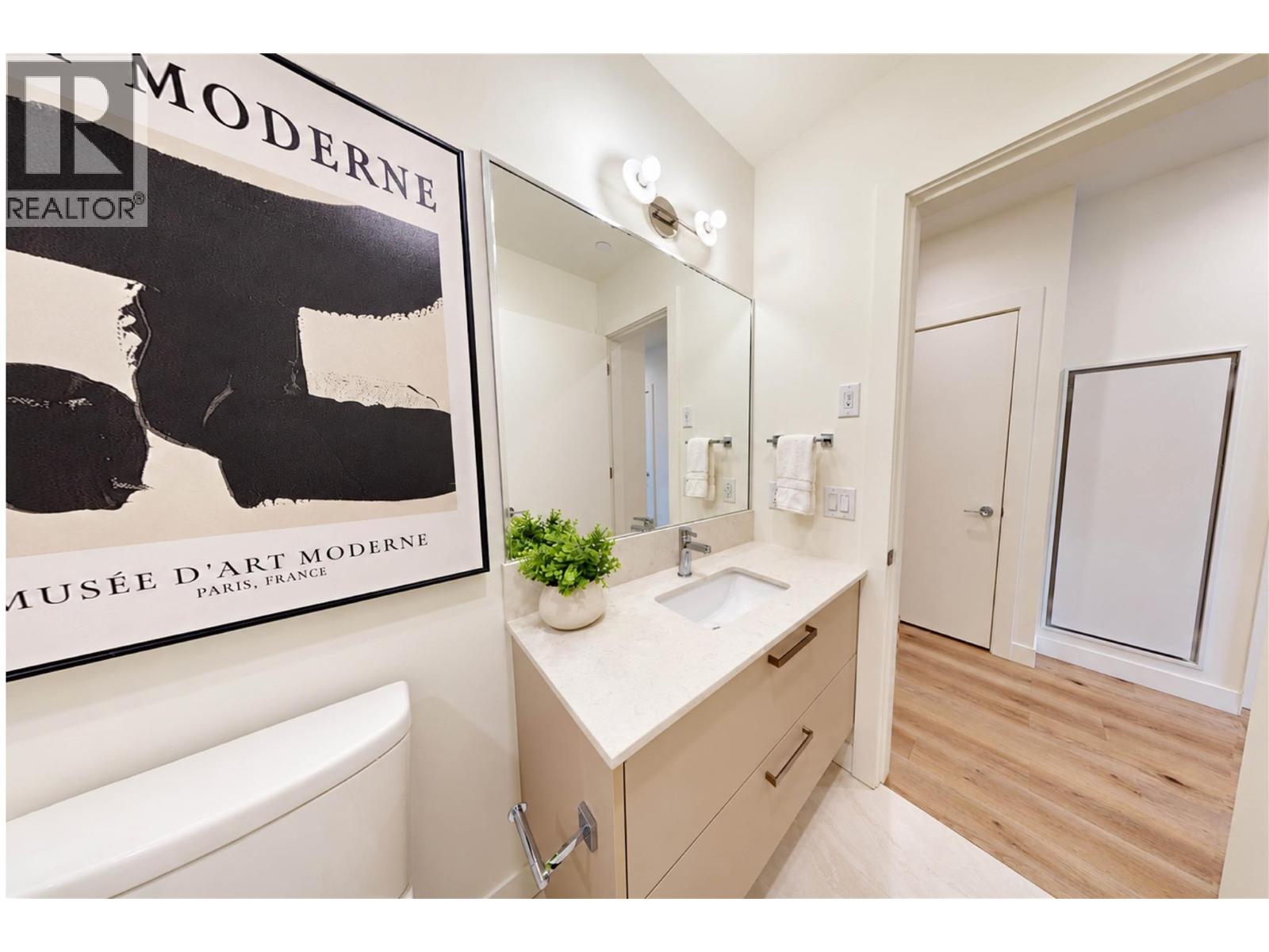 3300 Lakeshore Road Unit# 615