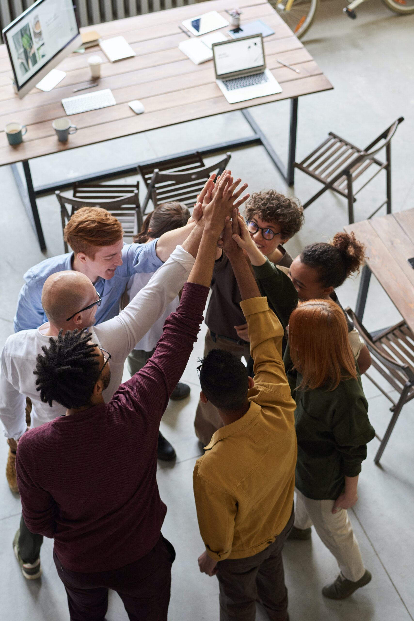 Wingmate-lead-generation-program-route-drivers-service-reps-simple-crm-improve-productivity-teamwork-image