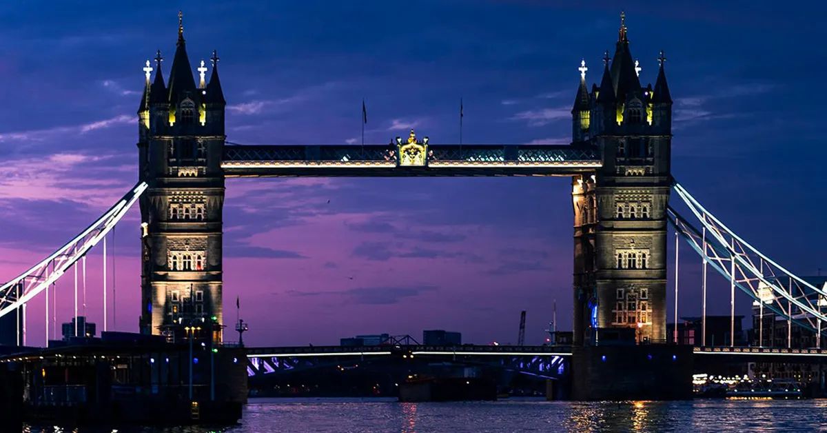 Hypertec is Flying to London for the STAC Summit