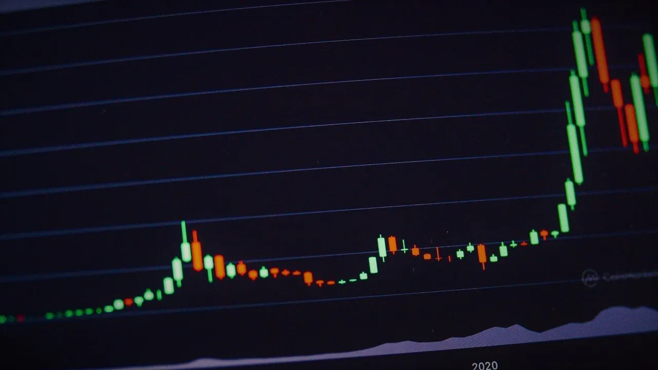 How are CPUs used in data analytics? 