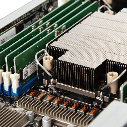 TRIDENT iC610DR-G6 Memory