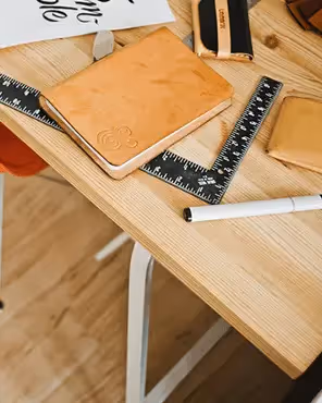 Full-bleed vs. limited-width: which email layout drives better engagement and readability?