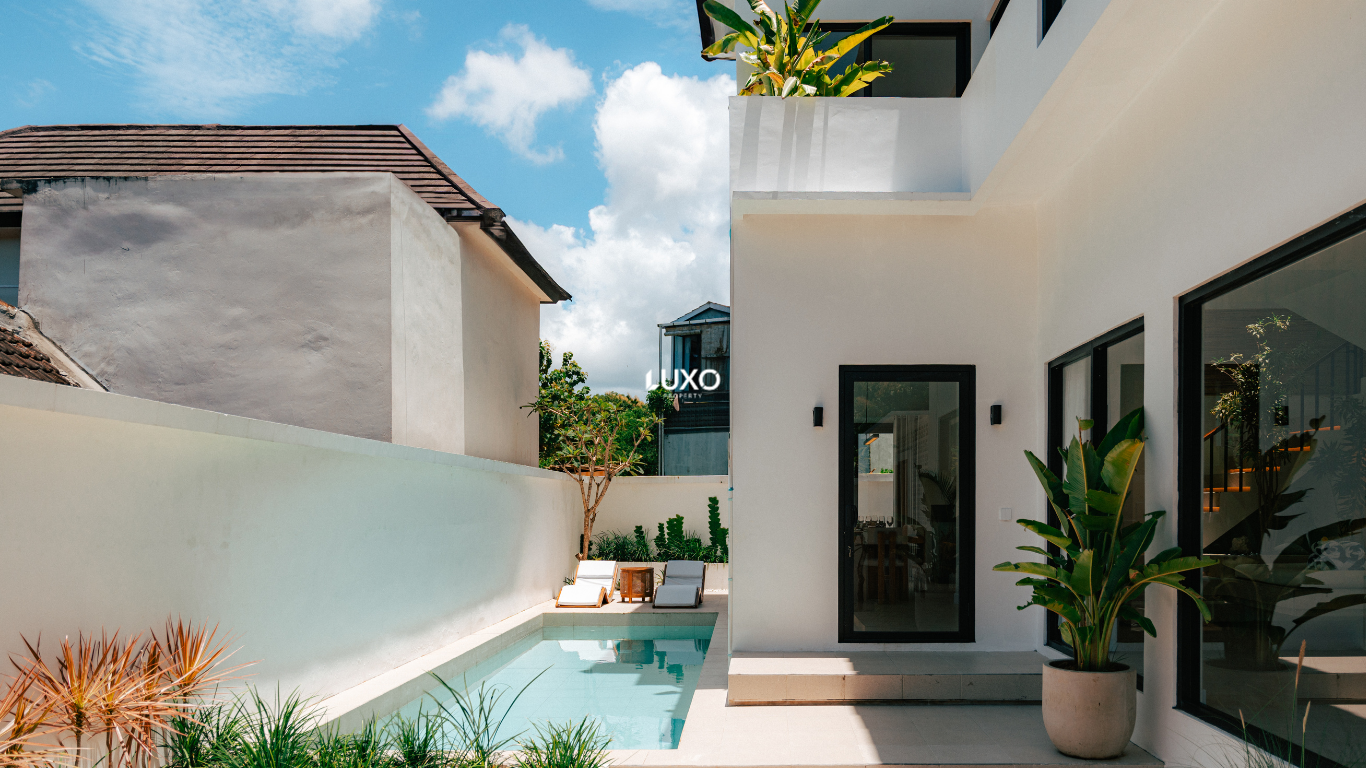 2-Bedroom Modern Villa, Just Minutes from Melasti Beach