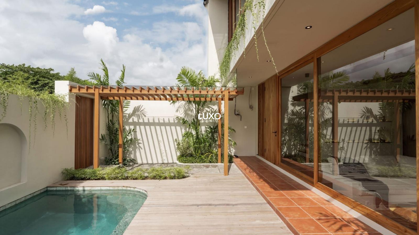 3BR Family Villa in Canggu for Monthly / Yearly Rent
