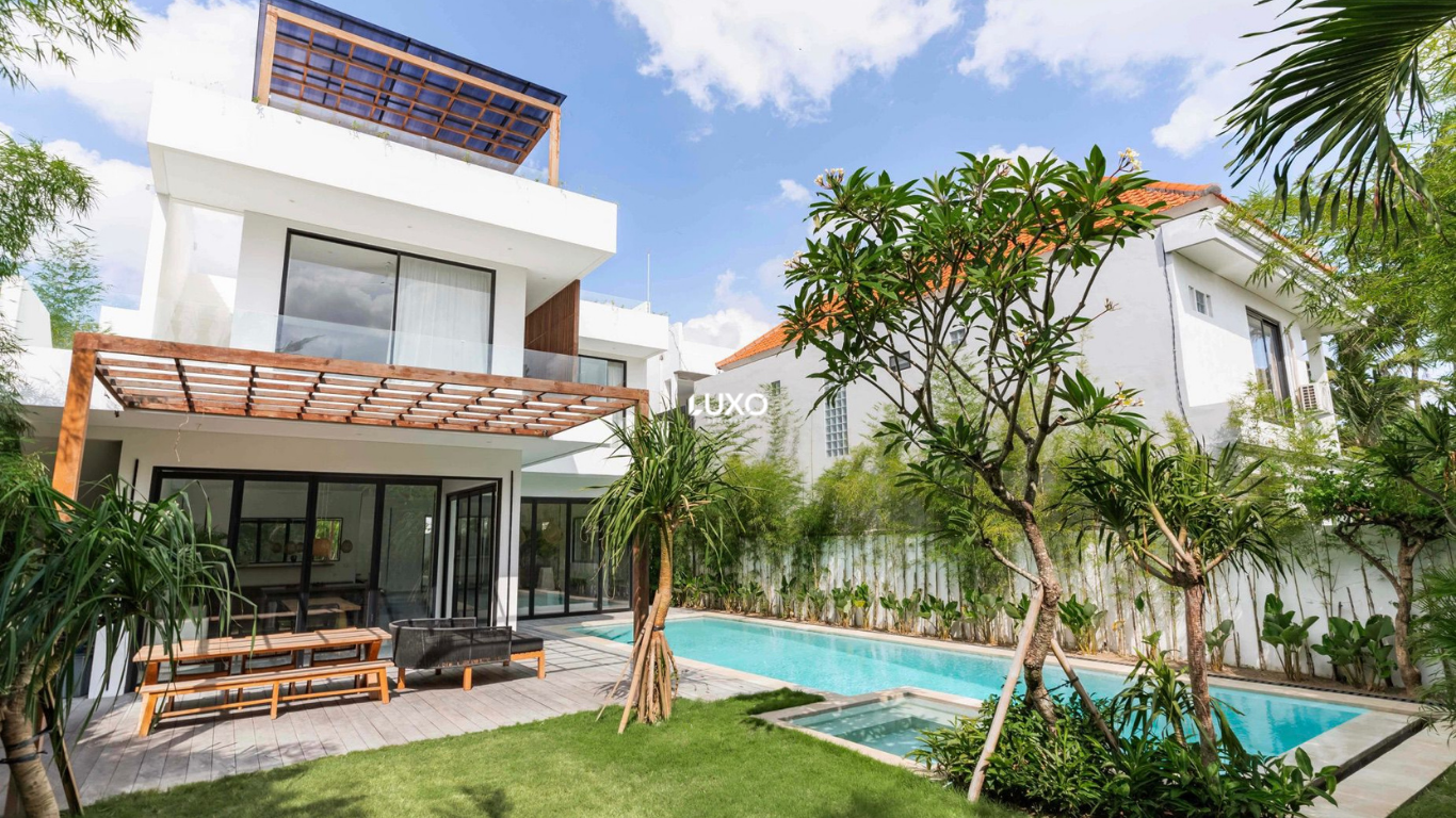 3BR Family Villa with Modern Minimalist Design in Pererenan – For Sale & For Rent