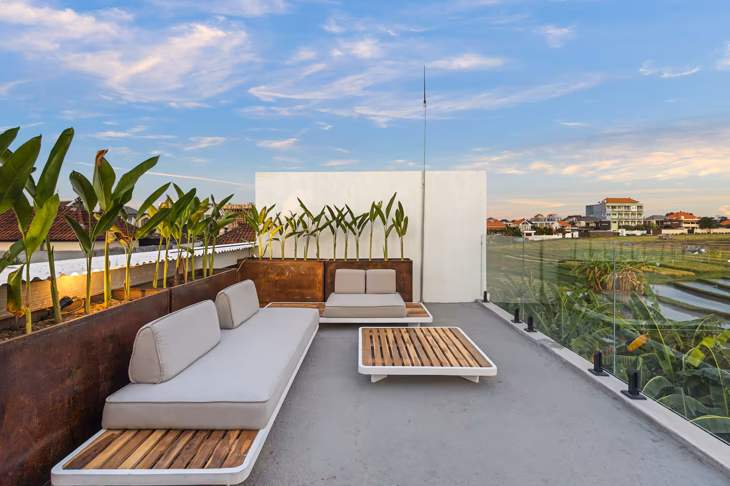Luxury 3BR Green Villa in Berawa - Rice Field View