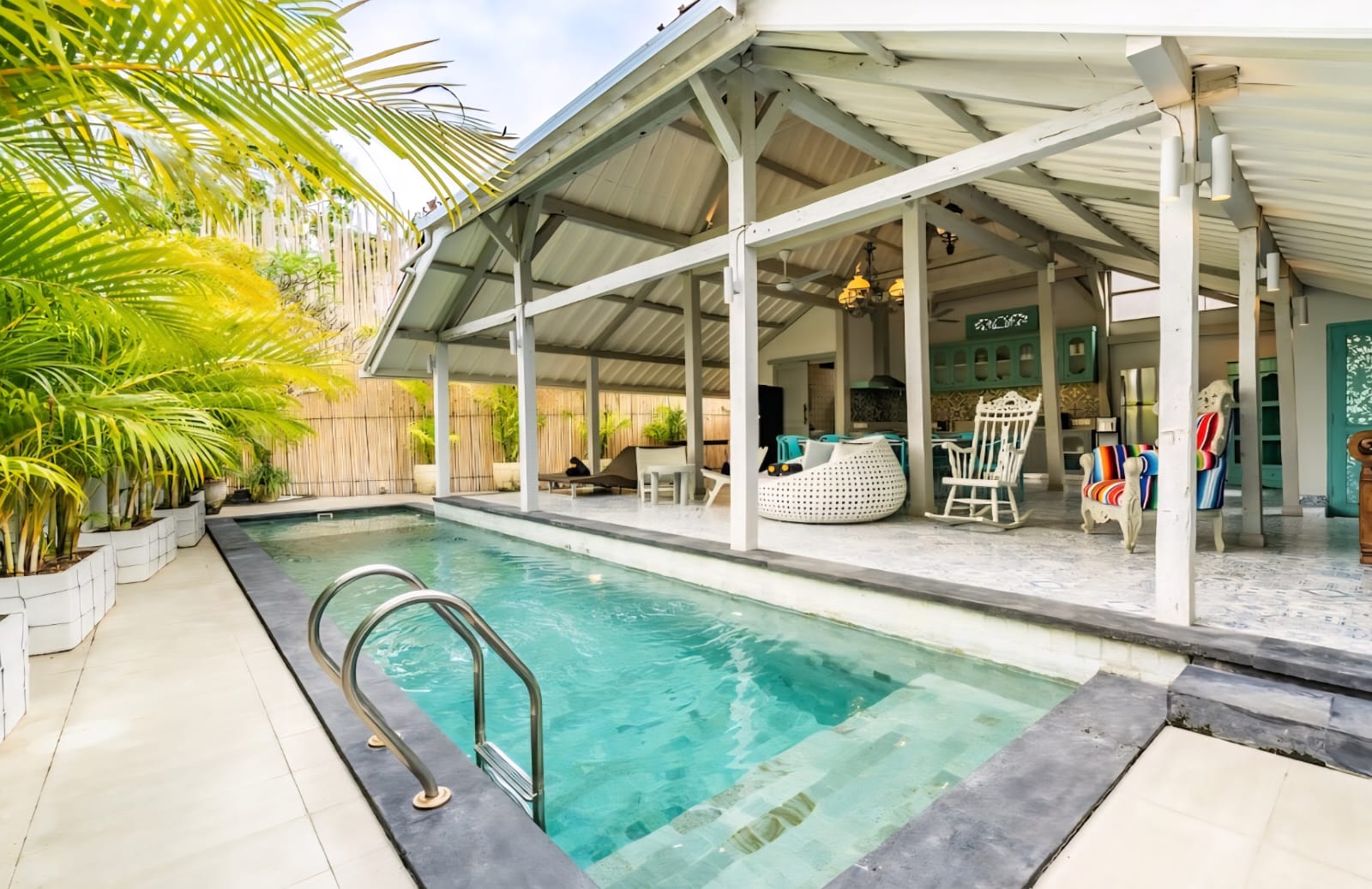 Authentic 3BR Joglo Villa for Sale Freehold & Rent in Babakan, Canggu