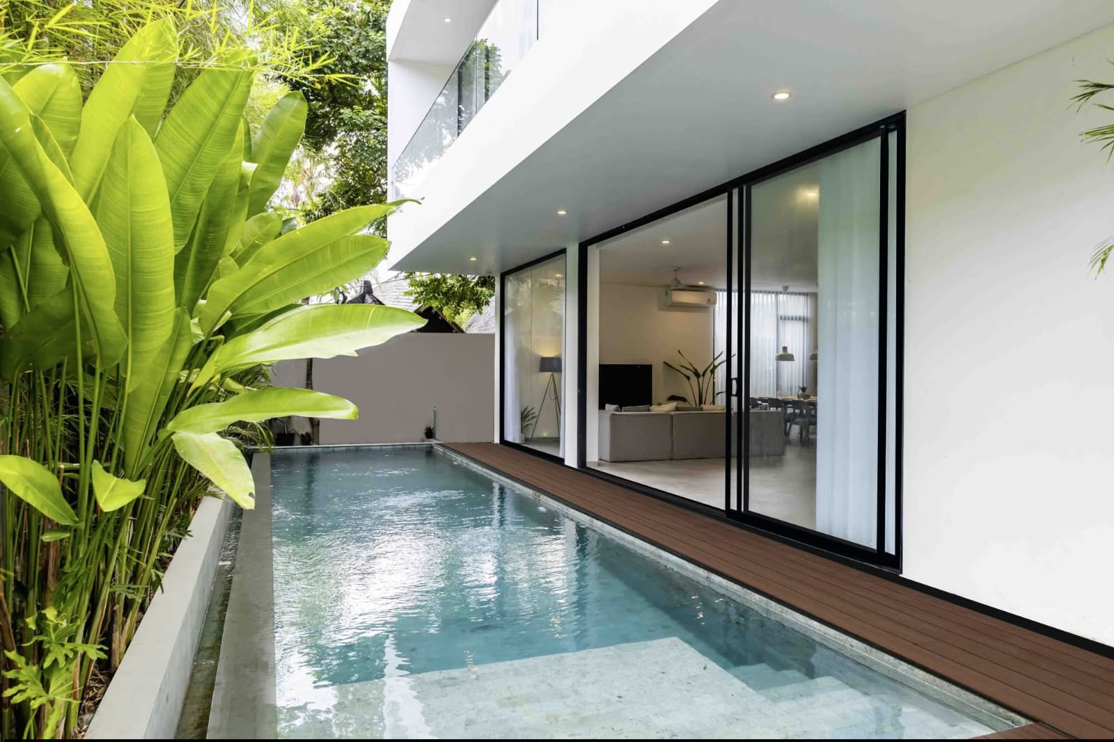 Brand-New Elegant 3-Bedroom Villa for Rent in the Heart of Umalas